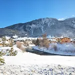 Διαμέρισμα With 2 Rooms, Balcony