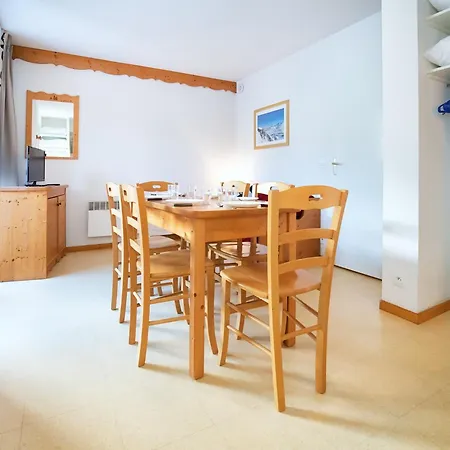 Apartment With 2 Rooms, Balcony Val Cenis