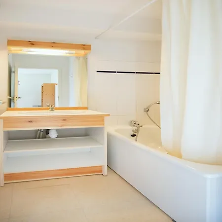 With 2 Rooms, Balcony Apartment Val Cenis